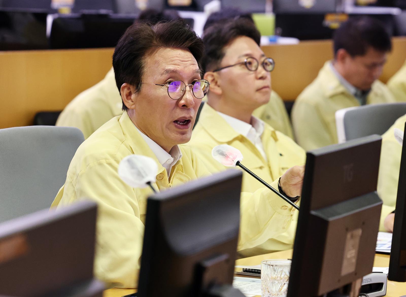 金총리 “투표용지 사태, 필요하다면 국정조사나 특검 해야”