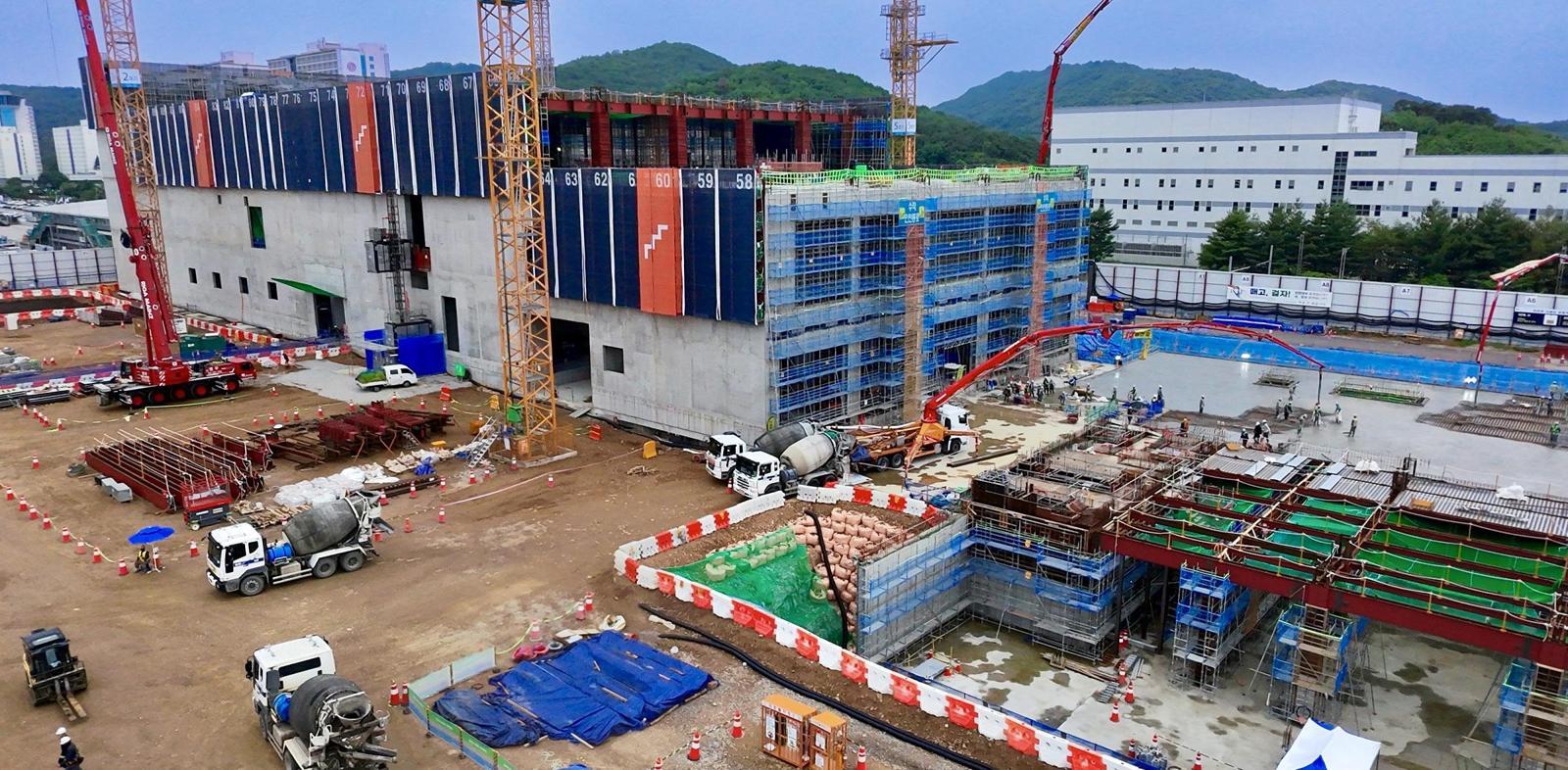 “전산 1동 완공전 이미 완판… 2030년까지 수주 5조 노린다”