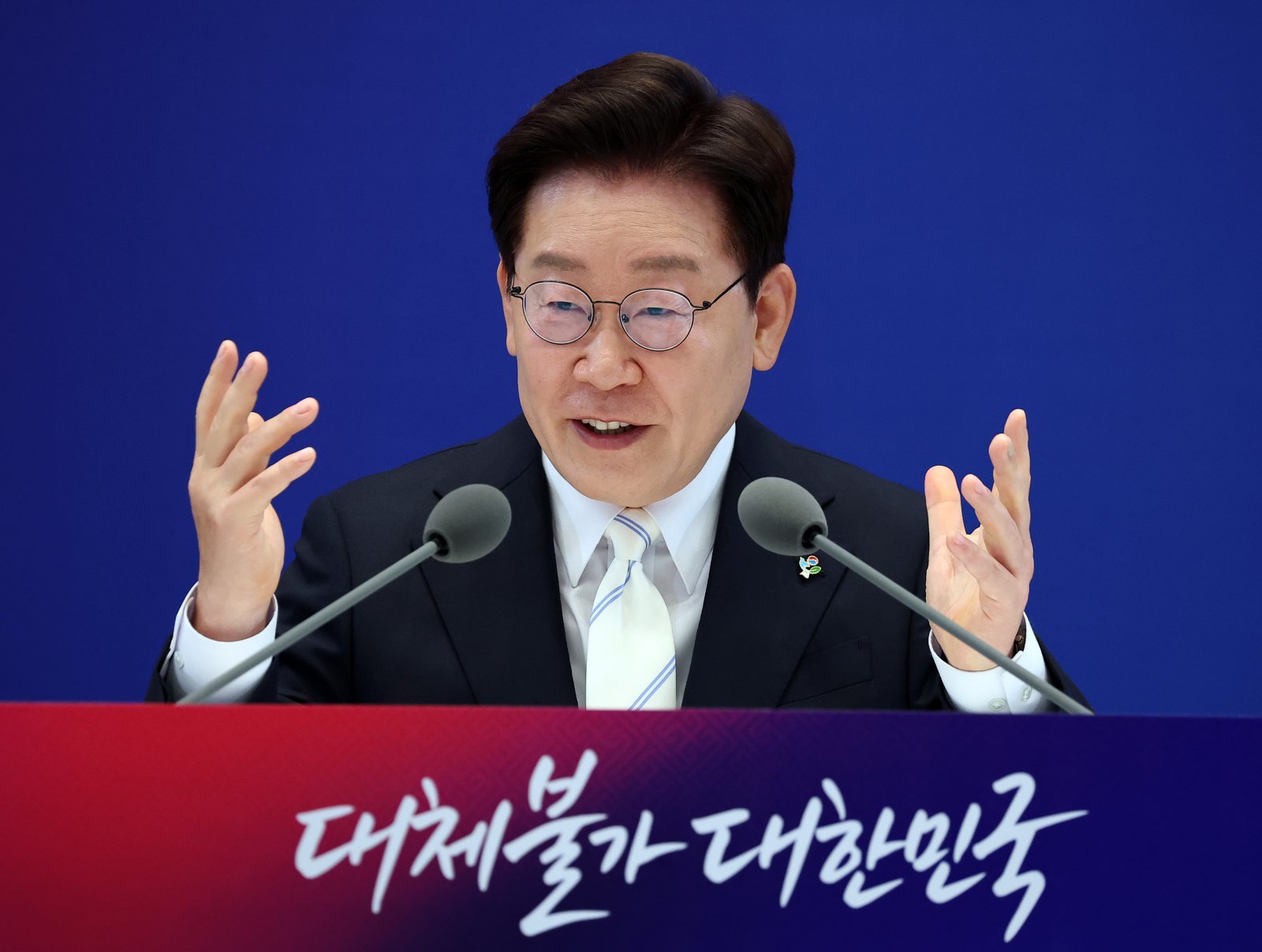 李대통령 “주가 아직도 저평가…비정상의 정상화 과정”