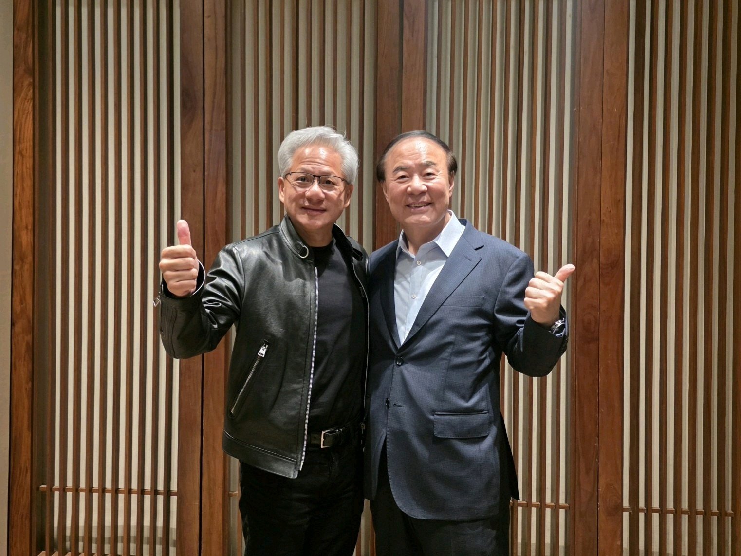 삼성 전영현, “젠슨황 만나 HBM 논의, 결과로 보여드리겠다”