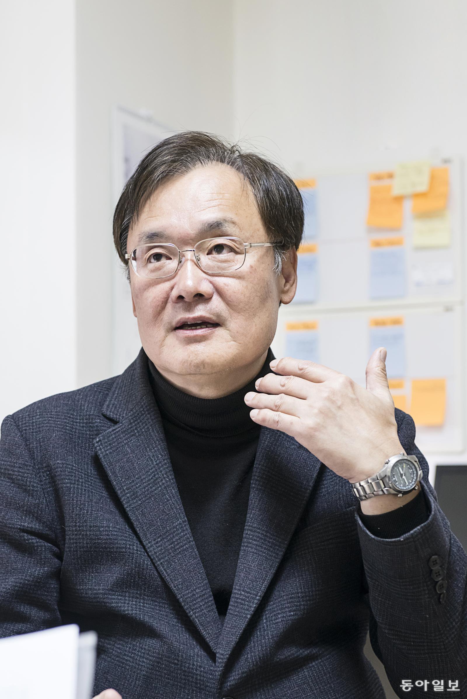“중국, 아직 대만 점령 능력 없지만 시진핑이 정치 위기 몰리면…”[송평인의 인터뷰]