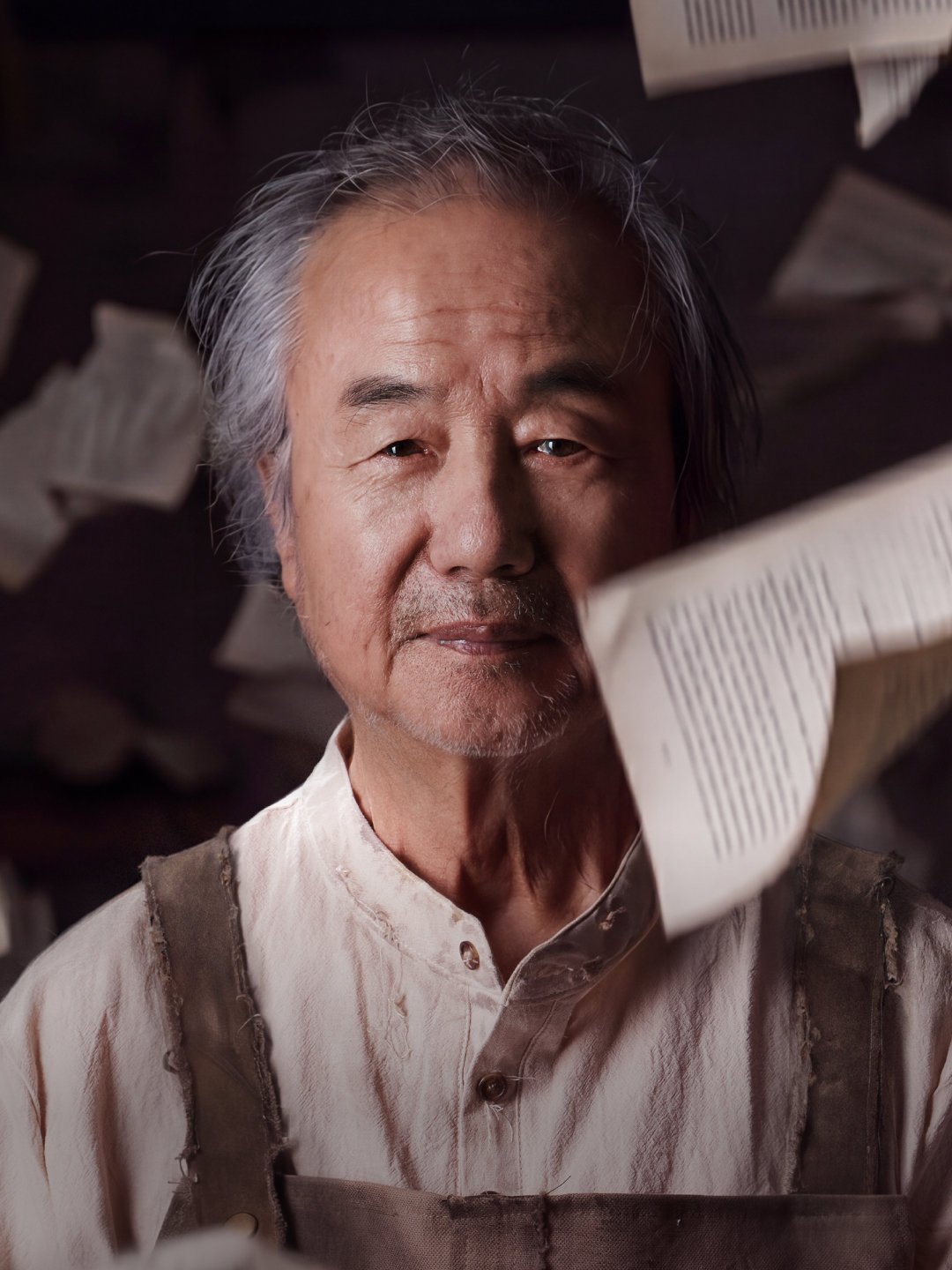체코 작가 보흐밀 흐라발의 소설을 원작으로 한 연극 ‘너무 시끄러운 고독’에서 주인공 한탸 역을 맡은 배우 정동환. 총체극단 여집합 제공