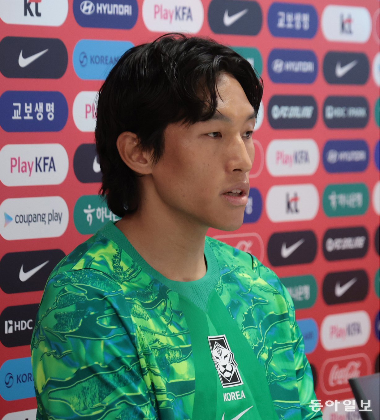 한국 축구 대표팀 골키퍼 김승규가 8일 한국 취재진에 2026 북중미 월드컵에 나서는 각오를 밝히고 있다. 사포판=박형기 기자 oneshot@donga.com