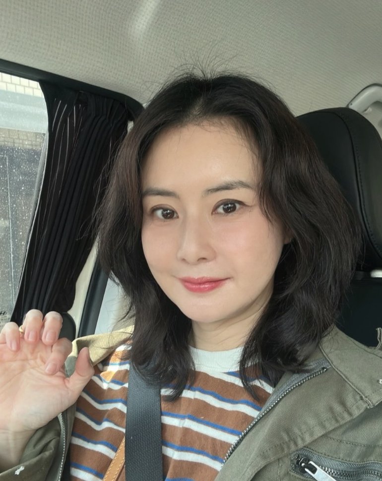 최정윤, SNS 사칭 주의 부탁…“주식 계좌도 없어”