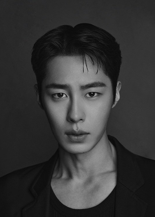 ‘군 복무’ 배우 이재욱, 싱글 ‘섀도우’로 가수 데뷔
