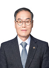 혁신과 도전의 20년, 방산강국의 미래를 열다[기고/이용철]
