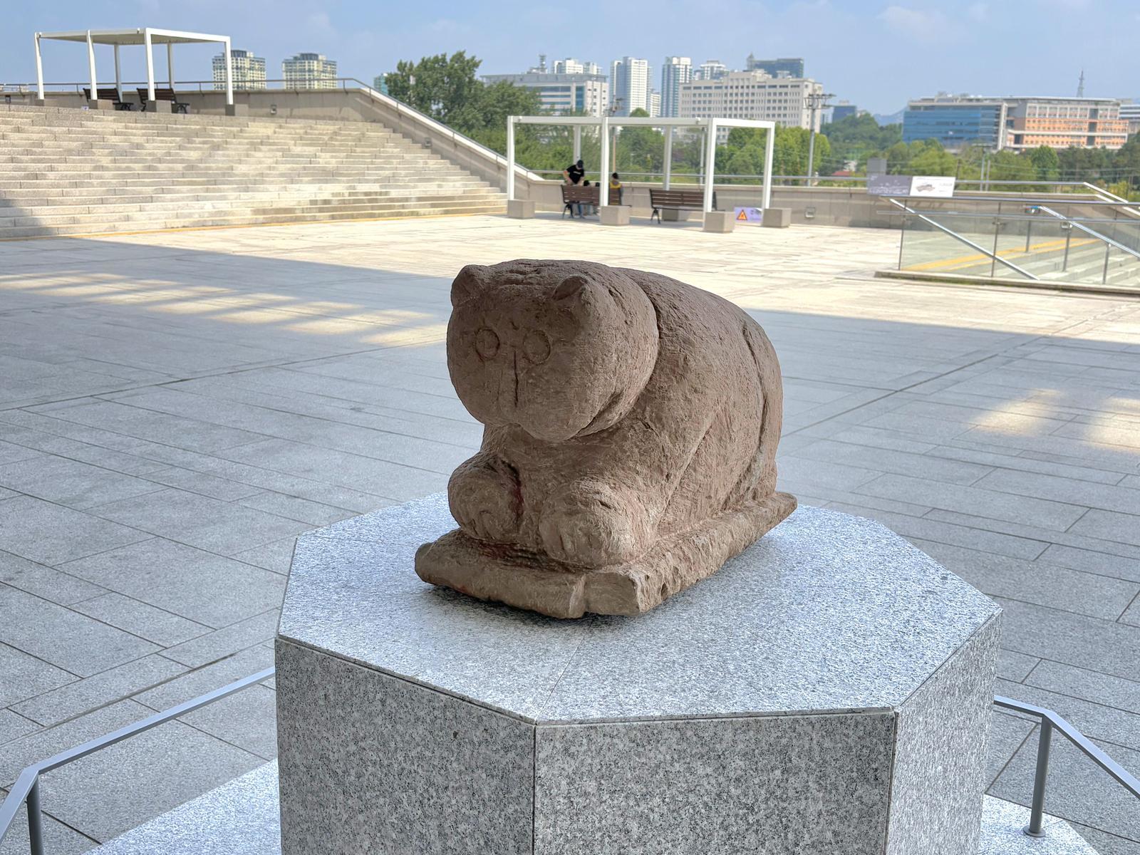 국중박에 나타난 귀여운 돌 호랑이…무덤과 마을 지킨 수호신이었다