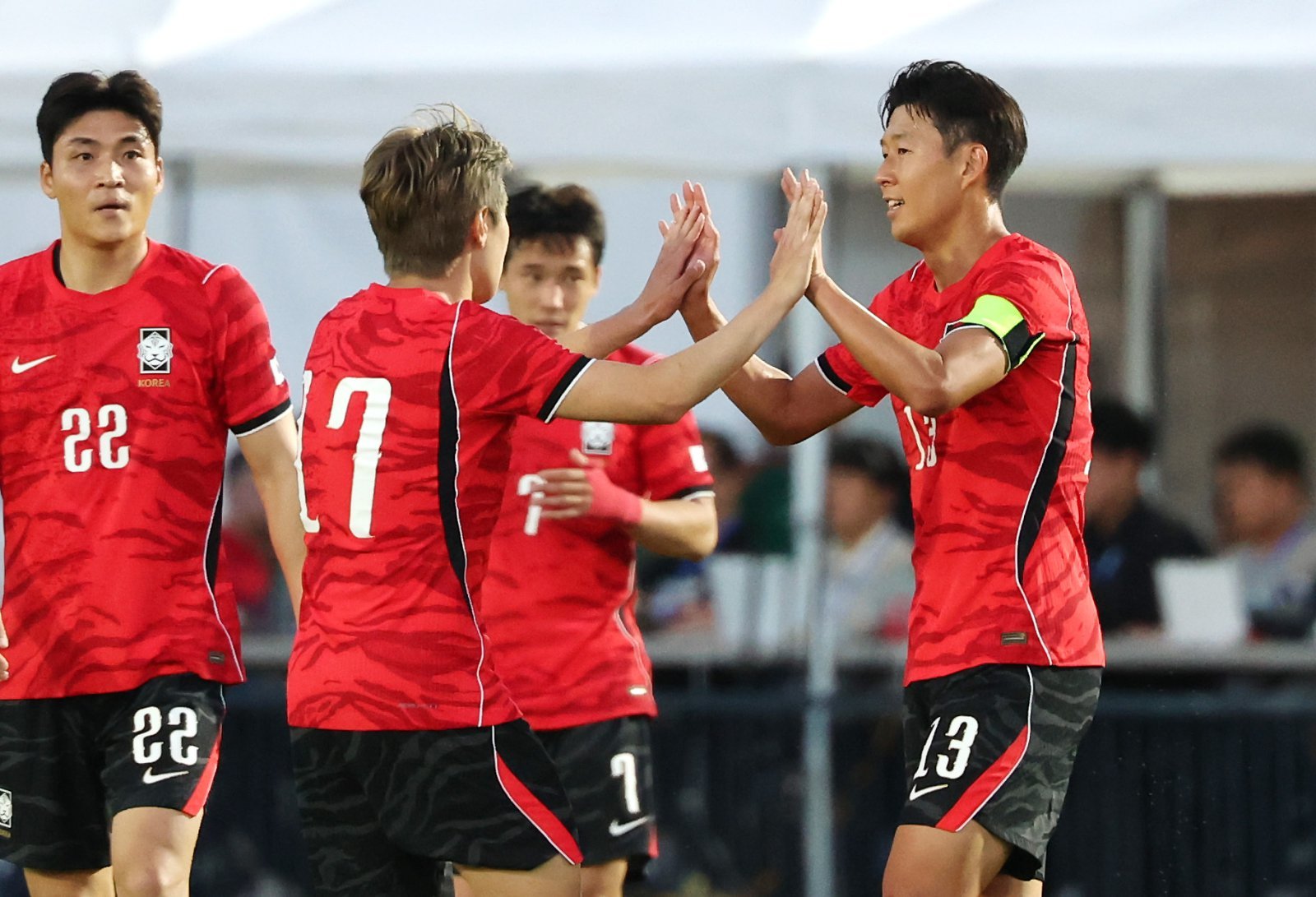 대한민국 축구대표팀 손흥민과 이강인이 3일(현지시간) 2026.6.4 뉴스1