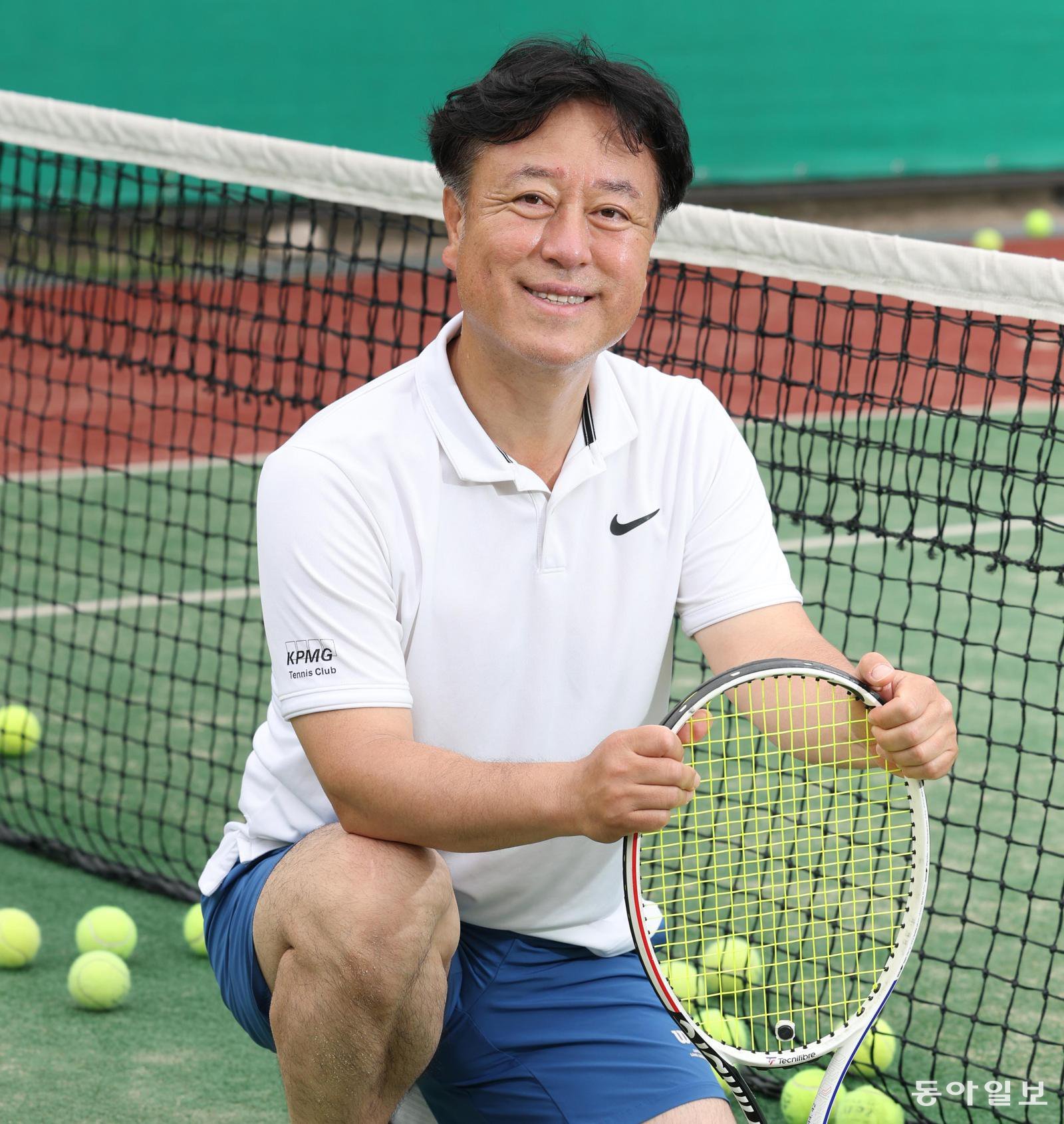 “‘이젠 스포츠 시대’라는 상사 말에 37년째 테니스 쳐요”[양종구의 100세 시대 건강법]