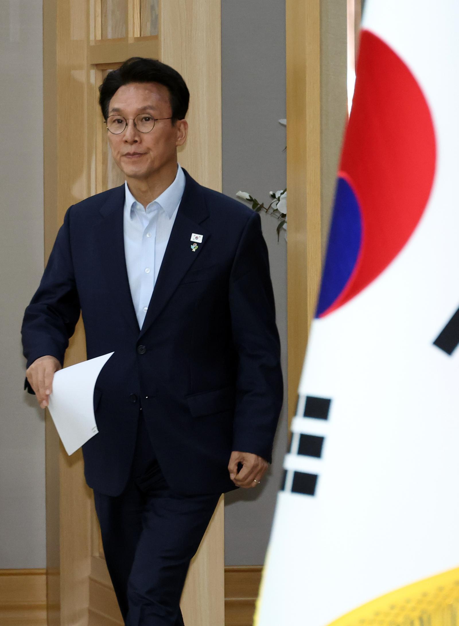 [속보]김 총리 “투표함 파괴, 선관위 심각성 인식 못해…이럴거면 해체가 낫지 않나”