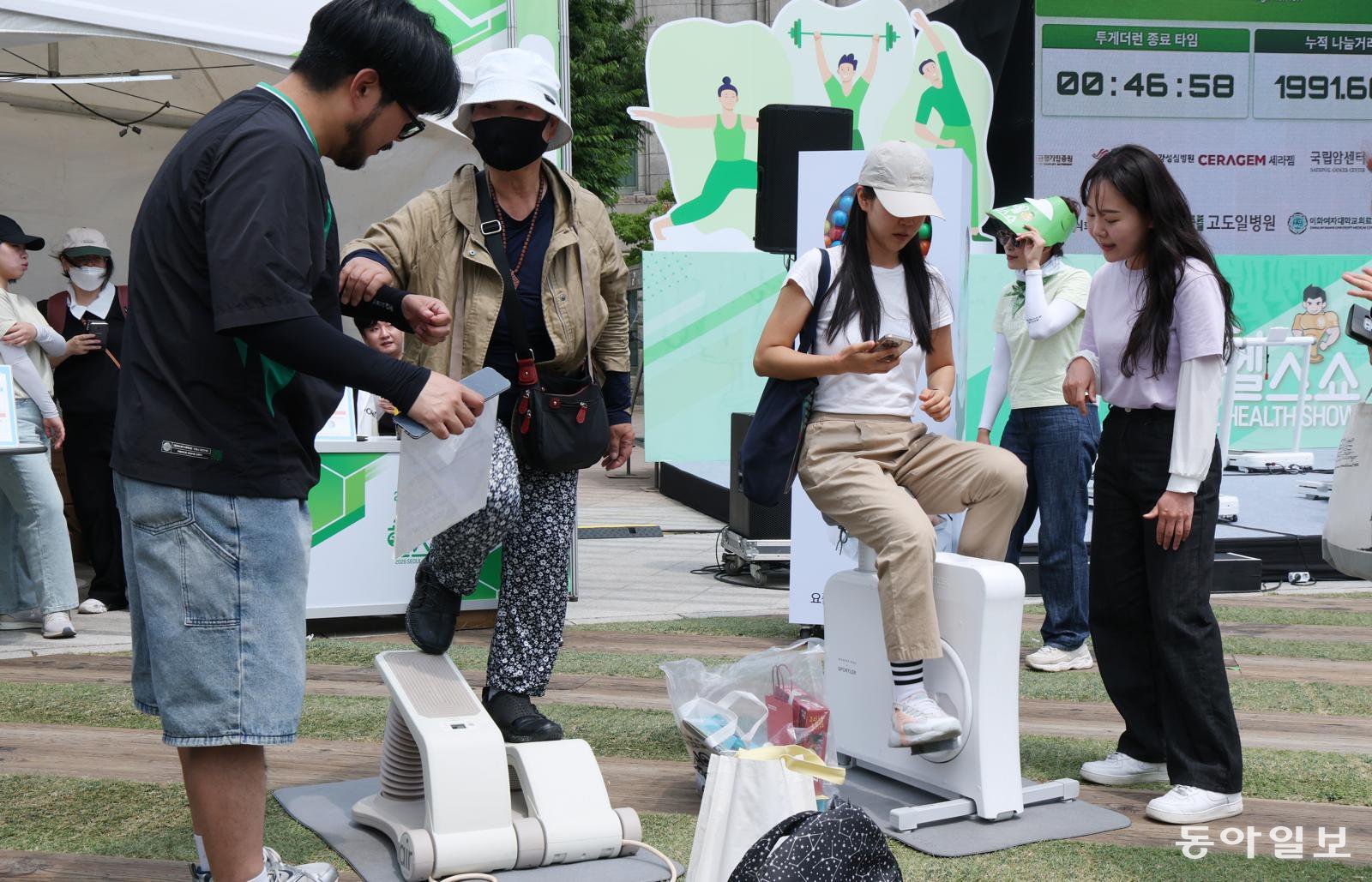 “집에서 심전도 재고 운동” 홈트레이닝-홈케어 기기 눈길