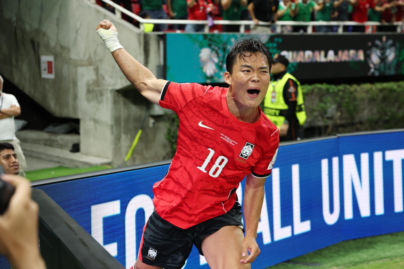 ‘역전골’ 오현규 “4년 전 꿈꿔온 순간…한국·멕시코 팬들 큰 힘”