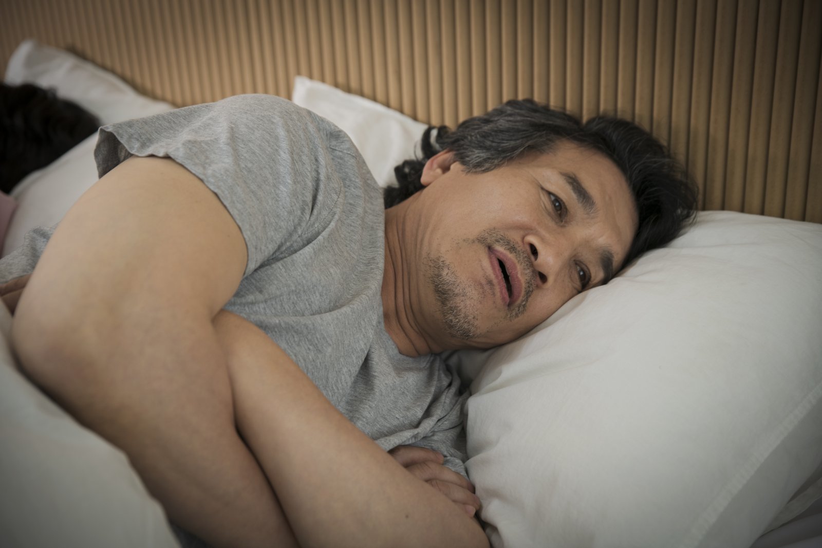 “예전 같지 않네”…중년 남성 괴롭히는 ‘이 질환’