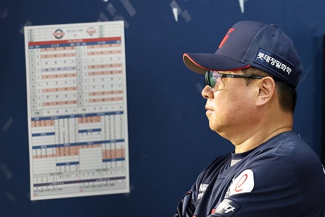 롯데만 해본 ‘4년 연속 꼴찌’…키움도 하나? 롯데가 막나? [베이스볼 비키니]