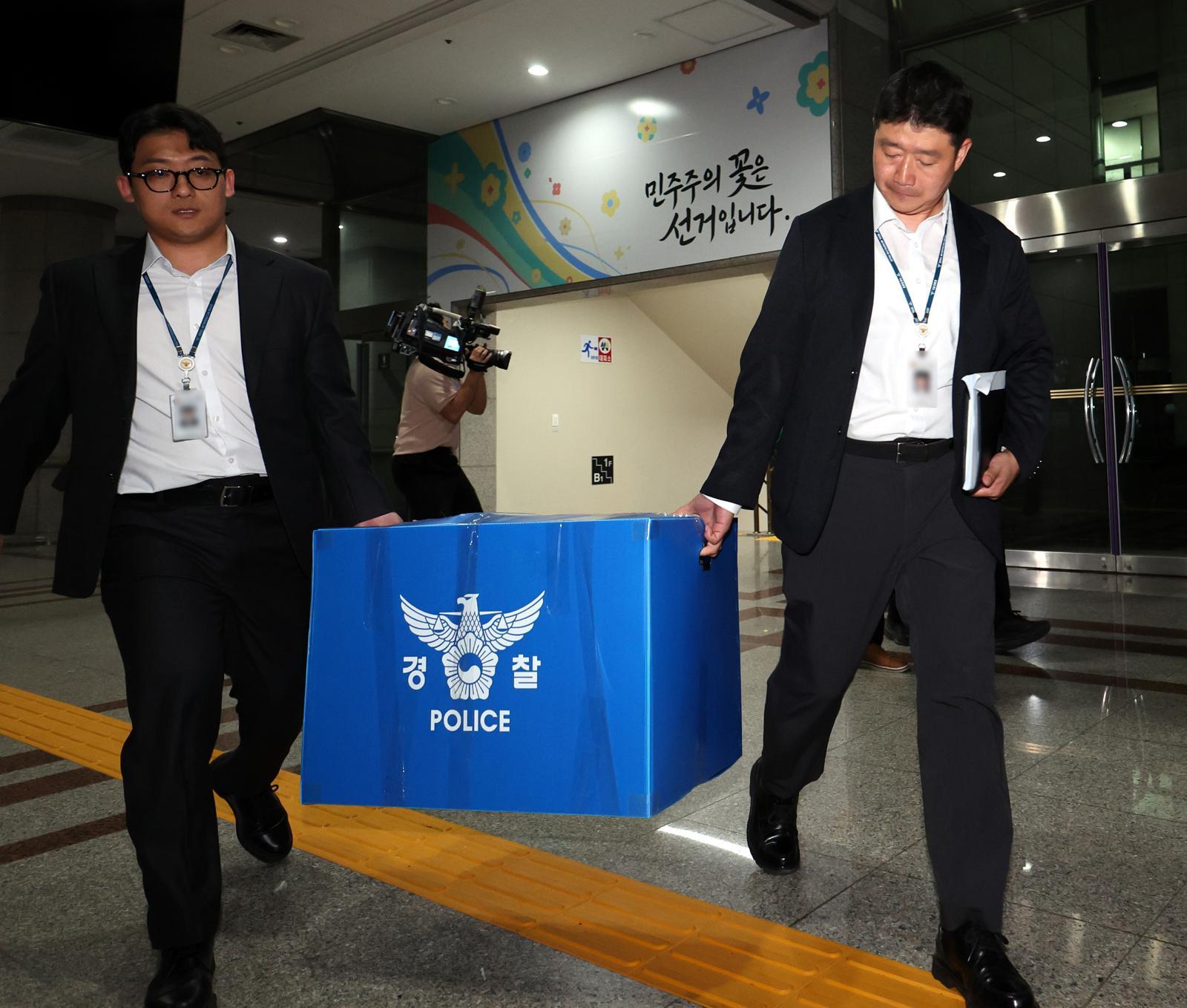 합수본, ‘투표용지 50% 인쇄’ 고의성 여부 수사