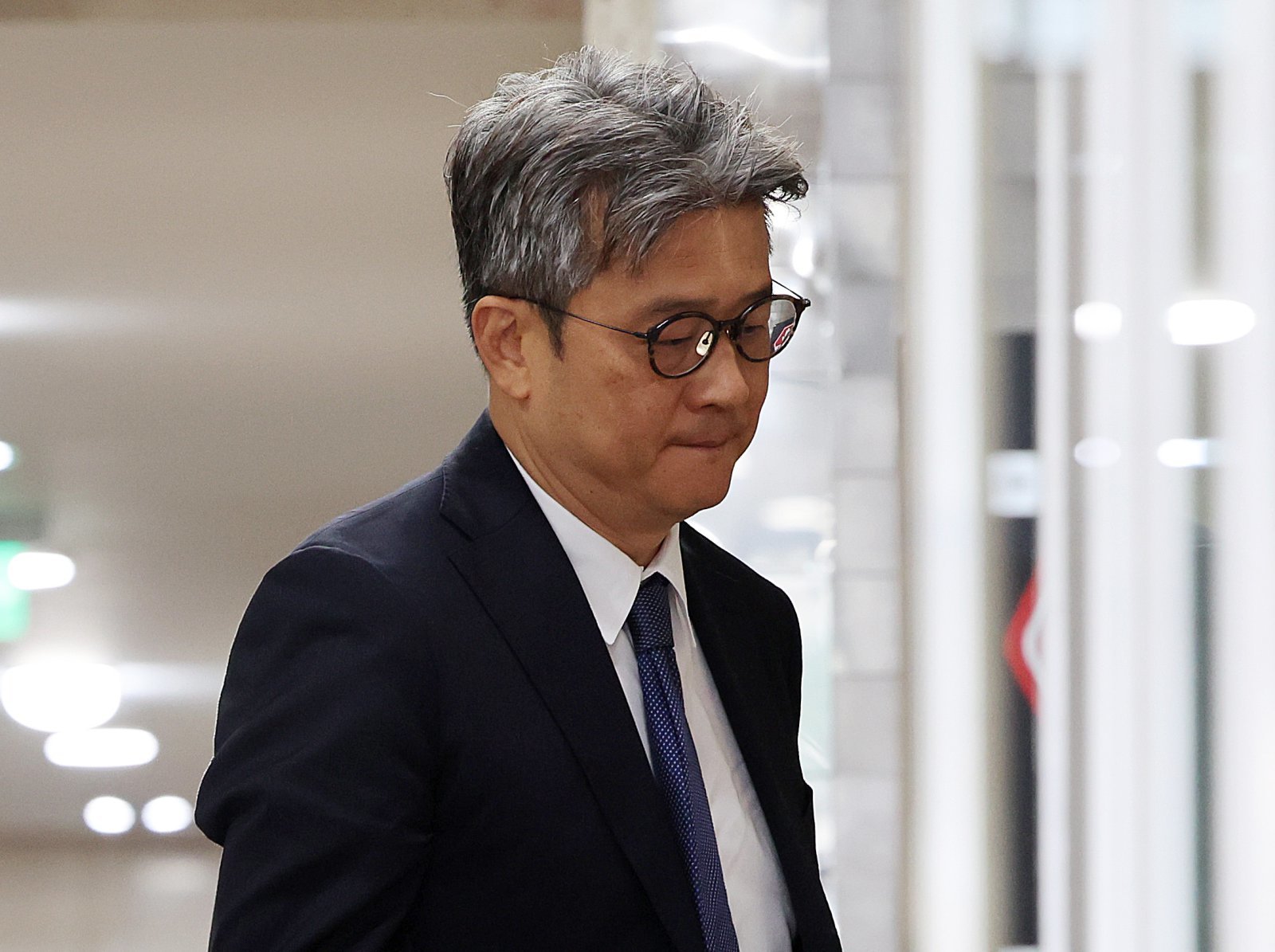 종합특검, 이창수 前중앙지검장 첫 소환 …‘도이치 수사 무마’ 의혹