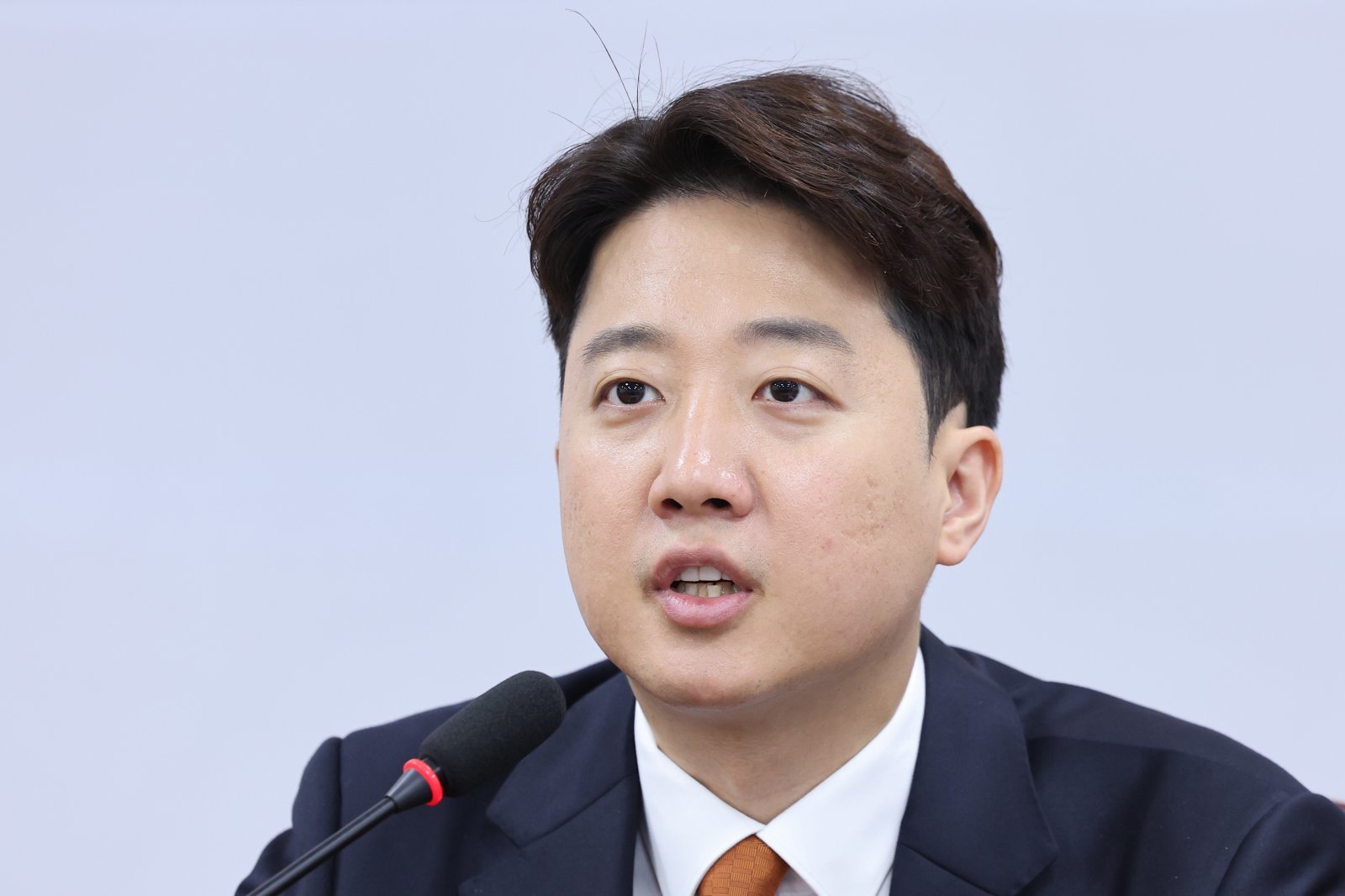 이준석 “李정부, 文정부 2.0 안 되려면 실거주 의무부터 풀어라”
