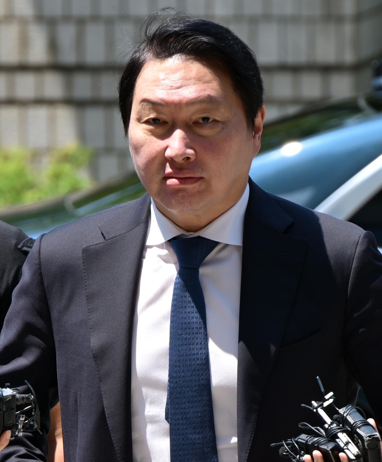 최태원-노소영 재산분할 조정 결렬… 다시 재판으로