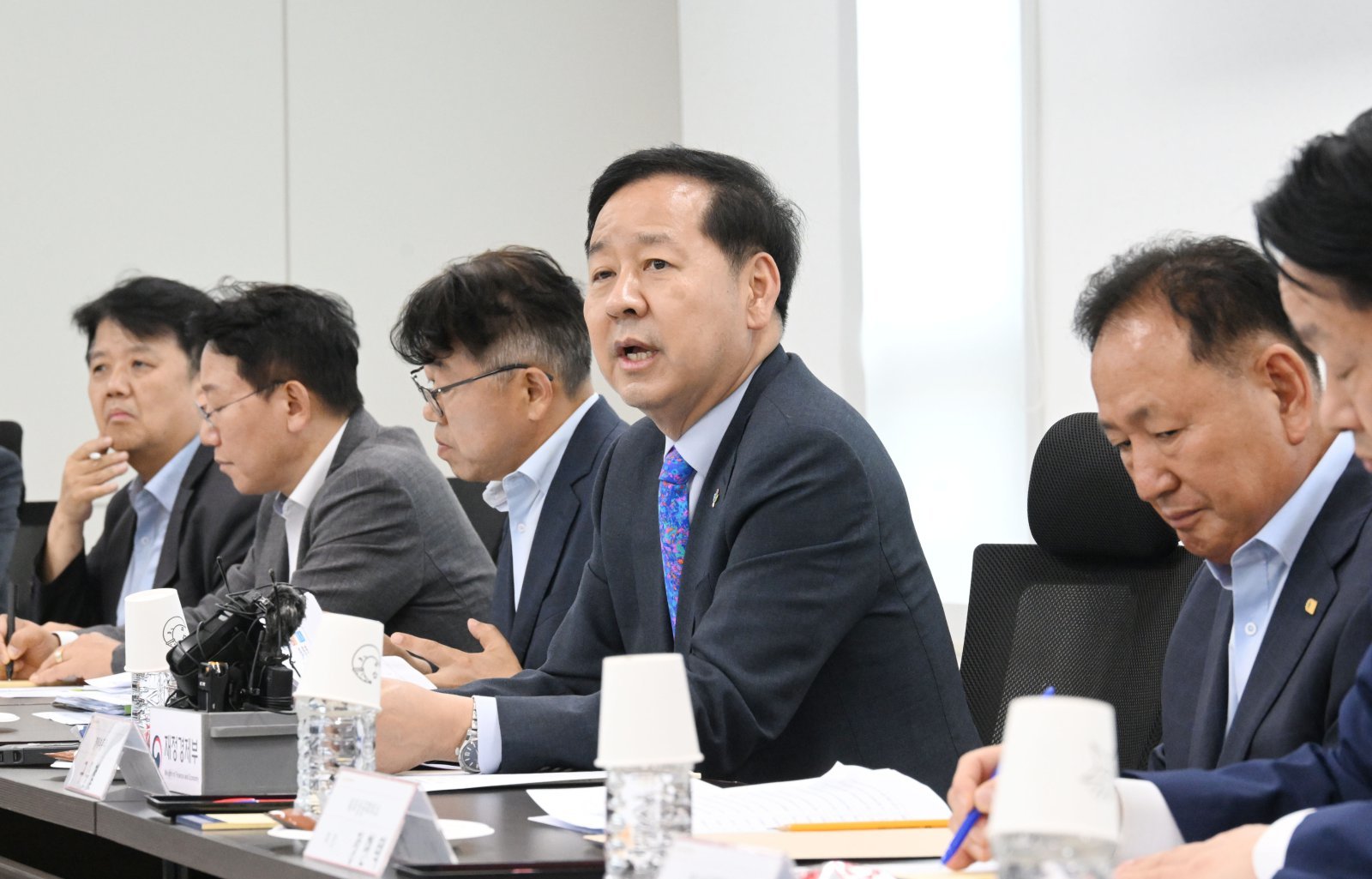 구윤철 “中企 취업 청년 근로소득세 감면, 지역별 차등화 검토”