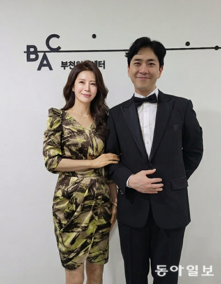 김숙진 단장과 최영선 지휘자