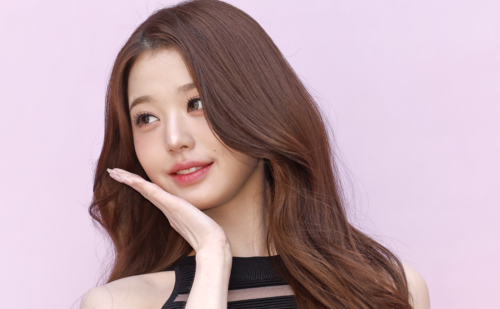 장원영, 악플에 전쟁 선언…스타쉽 “끝까지 법적 책임 물을 것”