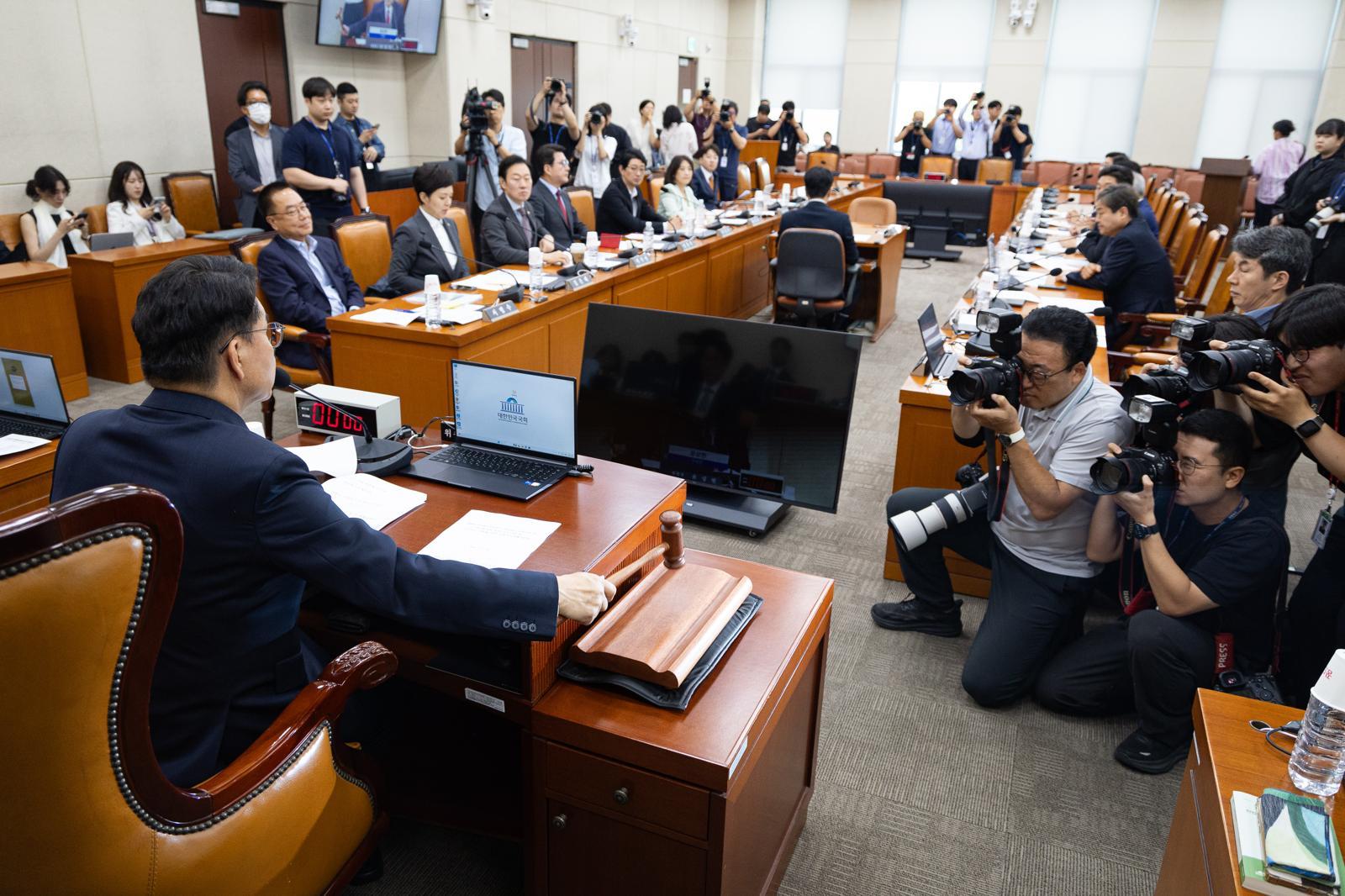 18일 서울 여의도 국회에서 제436회 국회(임시회) 제9회 전국동시지방선거 투표용지 부족사태 등 국민참정권침해 진상규명 및 선거관리개혁을 위한 국정조사특별위원회 제1차 전체회의가 열렸다. 뉴스1