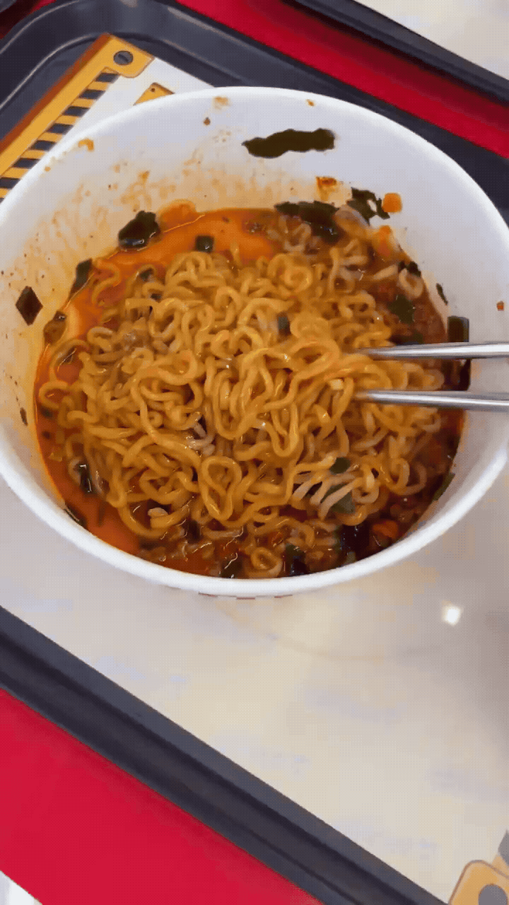 볶음너구리. 황수영 기자