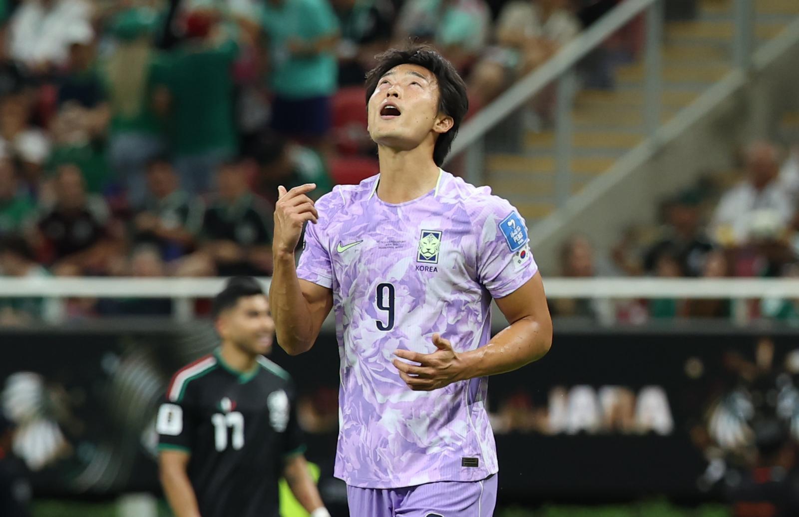 18일(현지 시간) 멕시코 과달라하라 스타디움에서 열린 2026 북중미 월드컵 조별리그 A조 대한민국과 멕시코의 경기에서 조규성이 슛 실패 후 아쉬워 하고 있다. 2026.06.19. 사포판(멕시코)=뉴시스