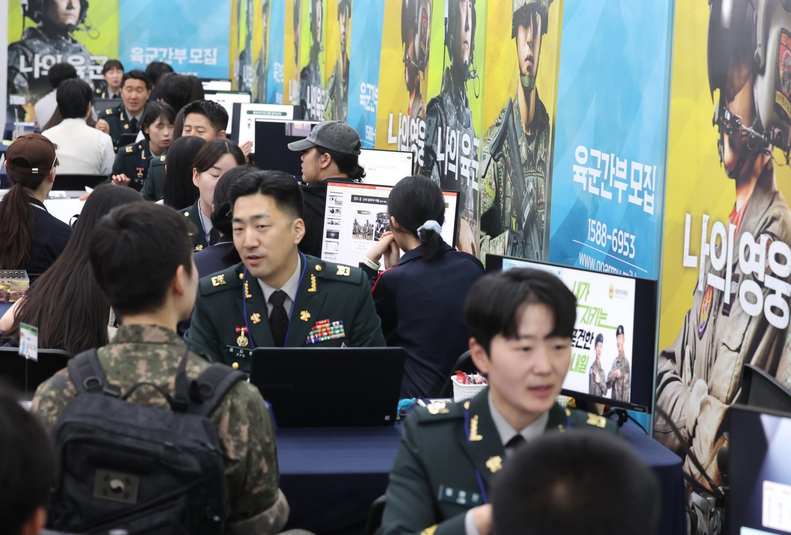 내년부터 하사로 5년 근무하면 중사 진급 보장된다