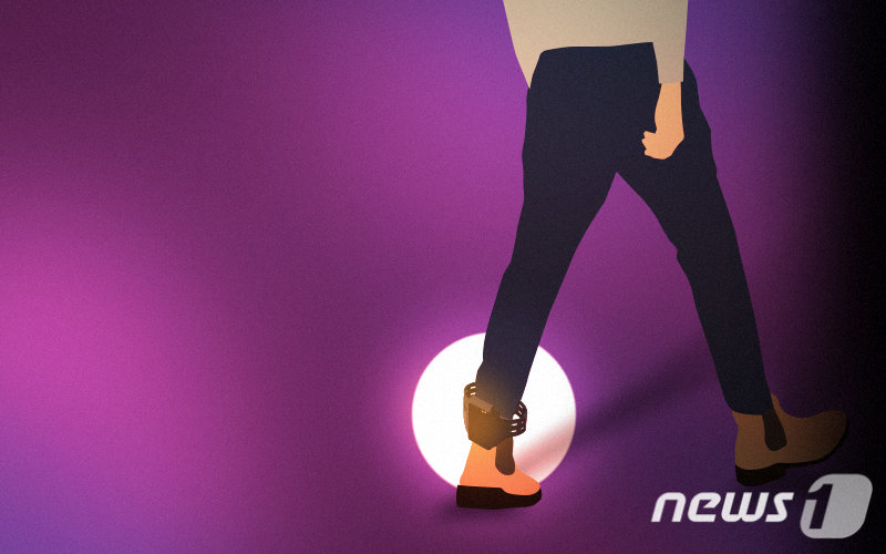 “가해자 접근 알림 하루 100번”…전 연인 스토킹 40대 징역 2년6월 구형