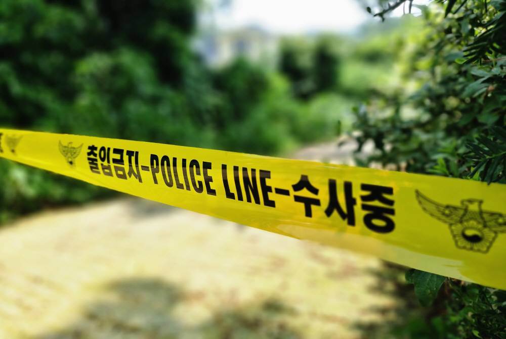 보이스피싱에 5000만원 잃은 엄마와 아들, 숨진채 발견