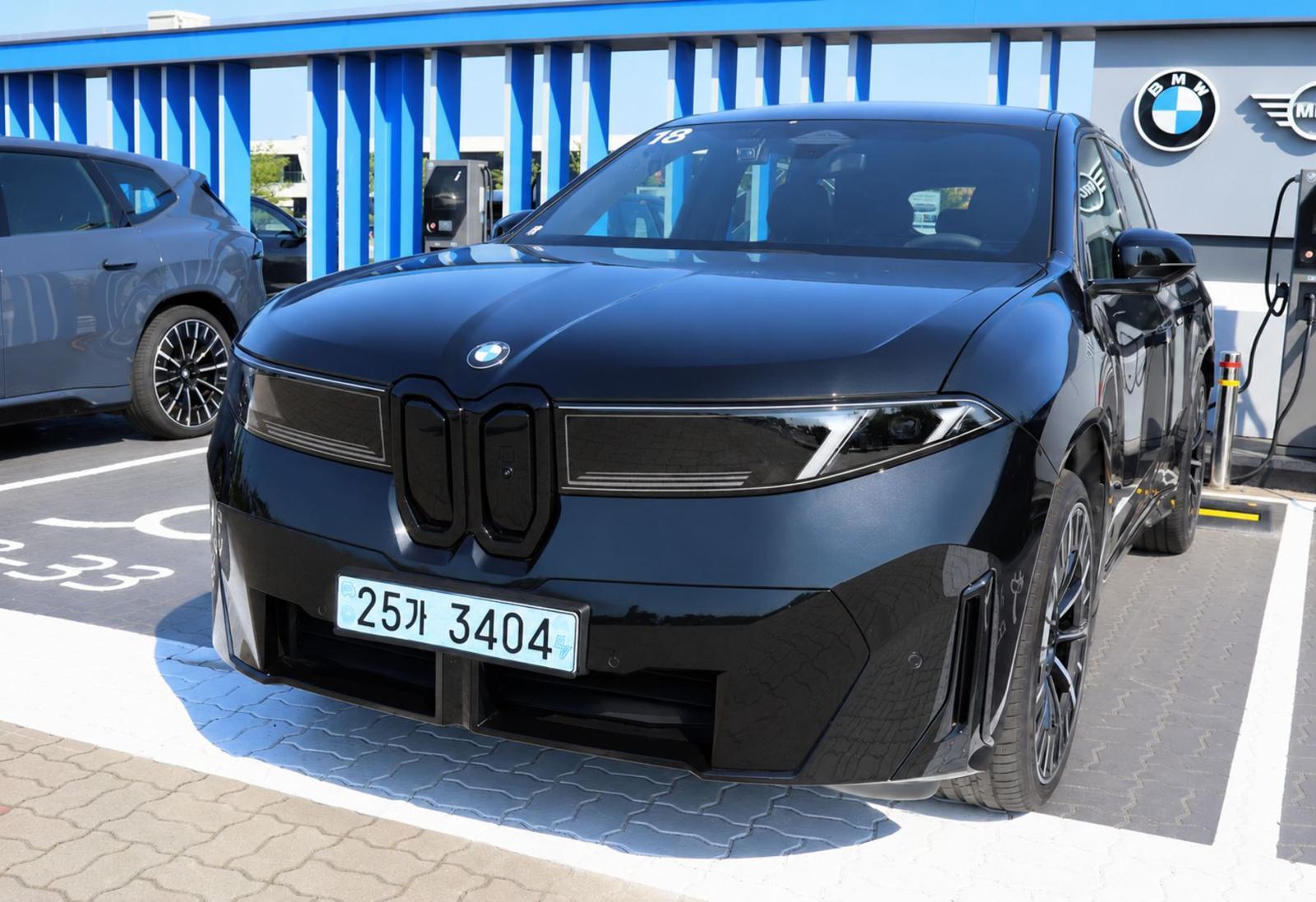 더 뉴 BMW iX3 / 출처=IT동아