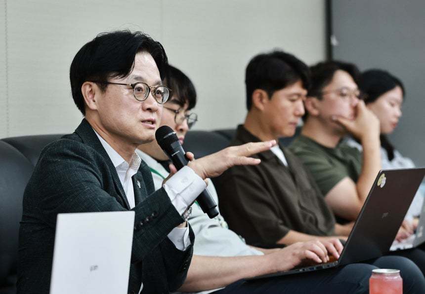 김정관 장관 “영업이익 성과급, 노동쟁의 대상 아니다”