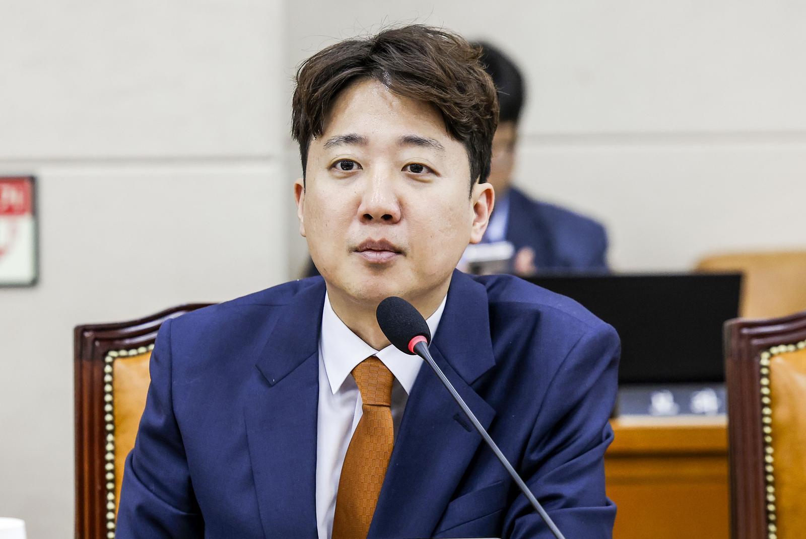 이준석 “李정권, 팔 비틀어 삼성·하이닉스 호남 보내…정치는 비켜라”
