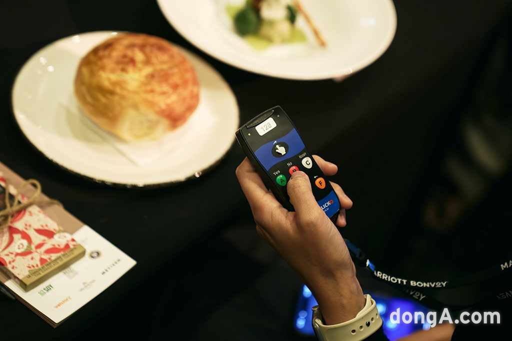 경연 심사 채점기. 김상준 기자 ksj@donga.com
