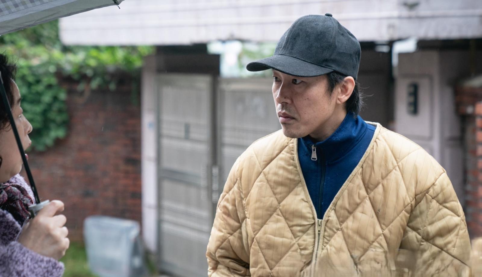 드라마 ‘악의 마음을 읽는 자들’에서 연쇄 살인범 남기태(오른쪽·김중희)는 살인 충동을 억누르지 못한다.  SBS 제공