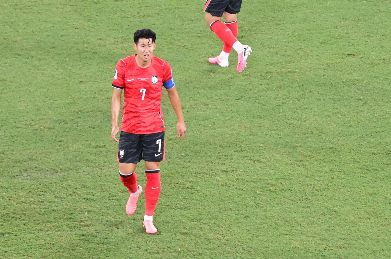 조커 역할 실패…손흥민, 처음으로 조별리그 공격포인트 ‘0’