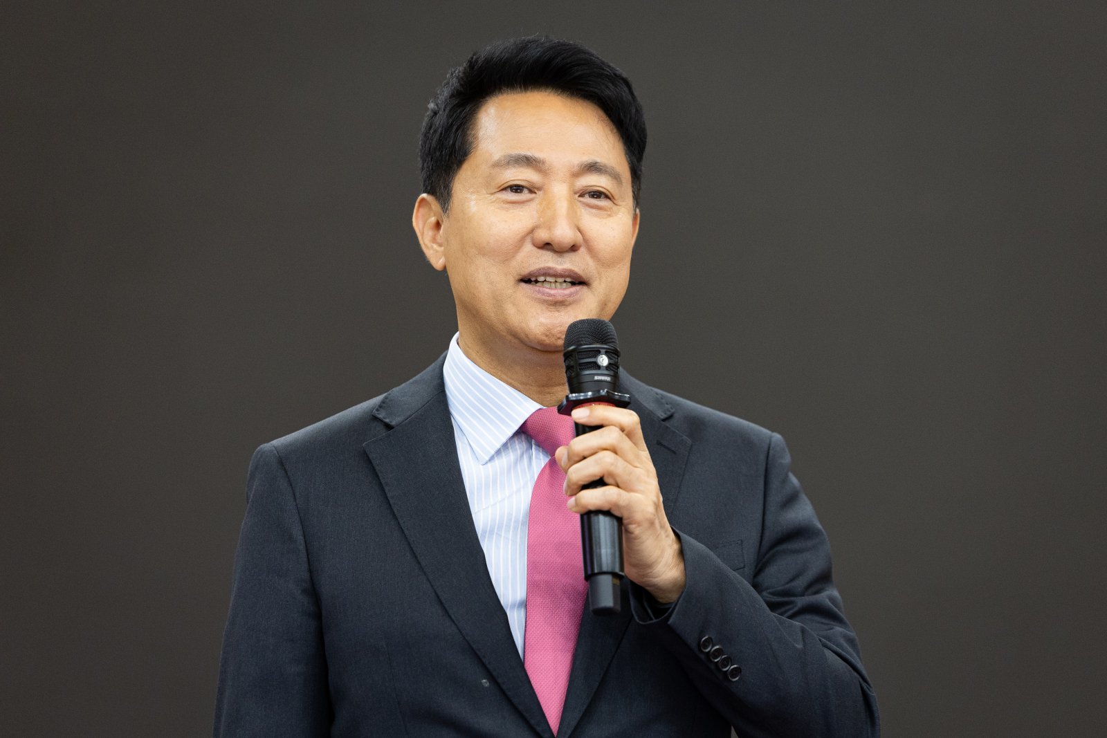 Seoul Mayor Slams President's Remarks on Honam Semiconductor Plants as 'Amateurish Political Pressure'