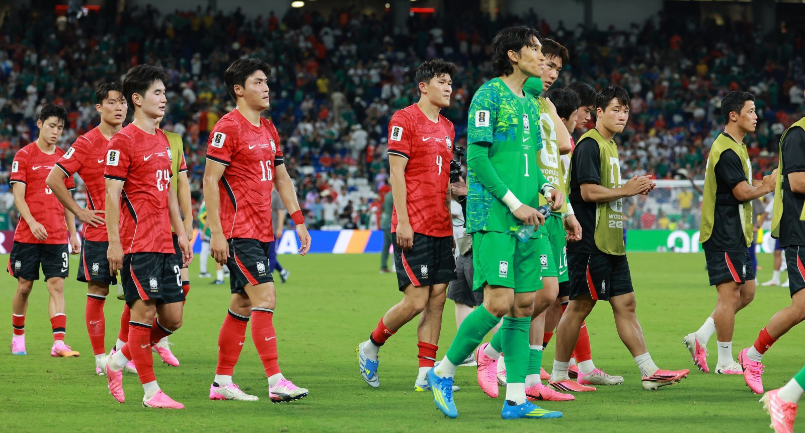 2026 북중미 월드컵 32강 진출에 실패한 대한민국 축구국가대표팀 선수단.  뉴스1