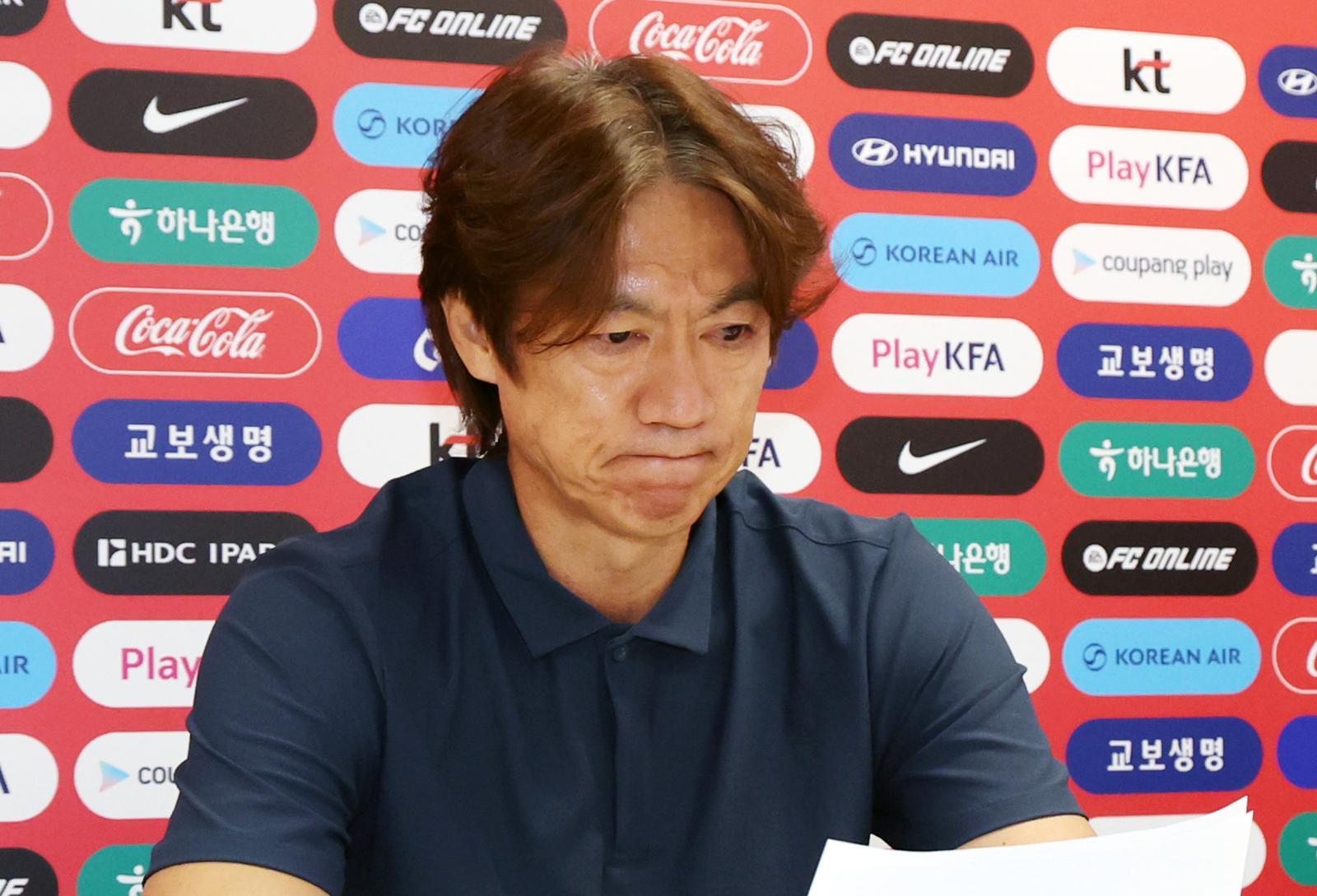 붉은악마, 홍명보에 “영원히 떠나라“ 작심 비판…댓글에 ”붉은악마도 공범“ 반응도