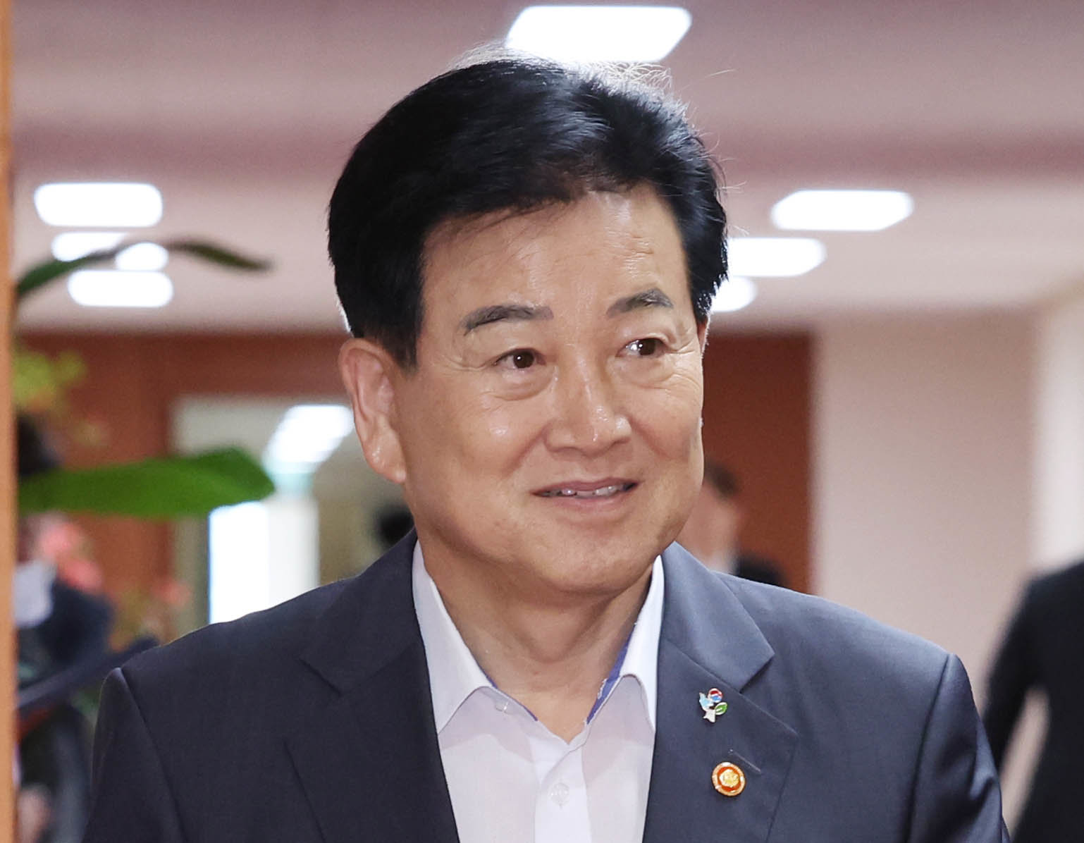 정동영 “대통령님께 박수”…李 “전북 신경쓰라는 취지로 들려”