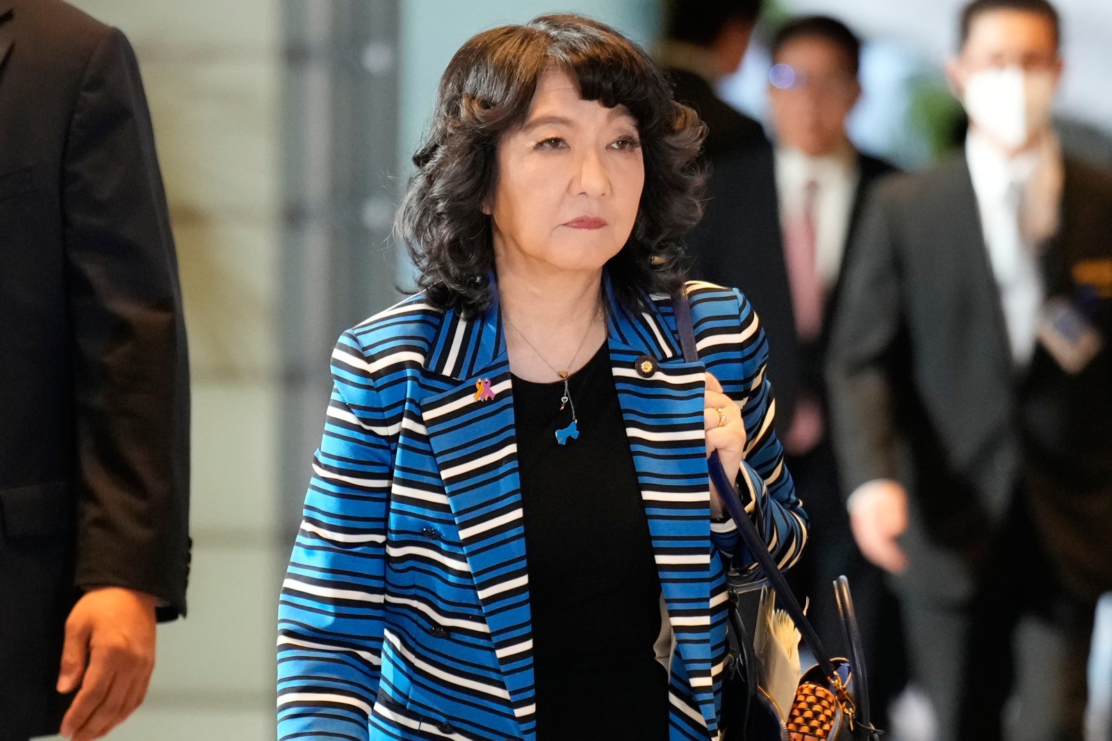 39년 반 만의 엔저에 日재무상 “필요에 따라 적절 대응…단호 조치”