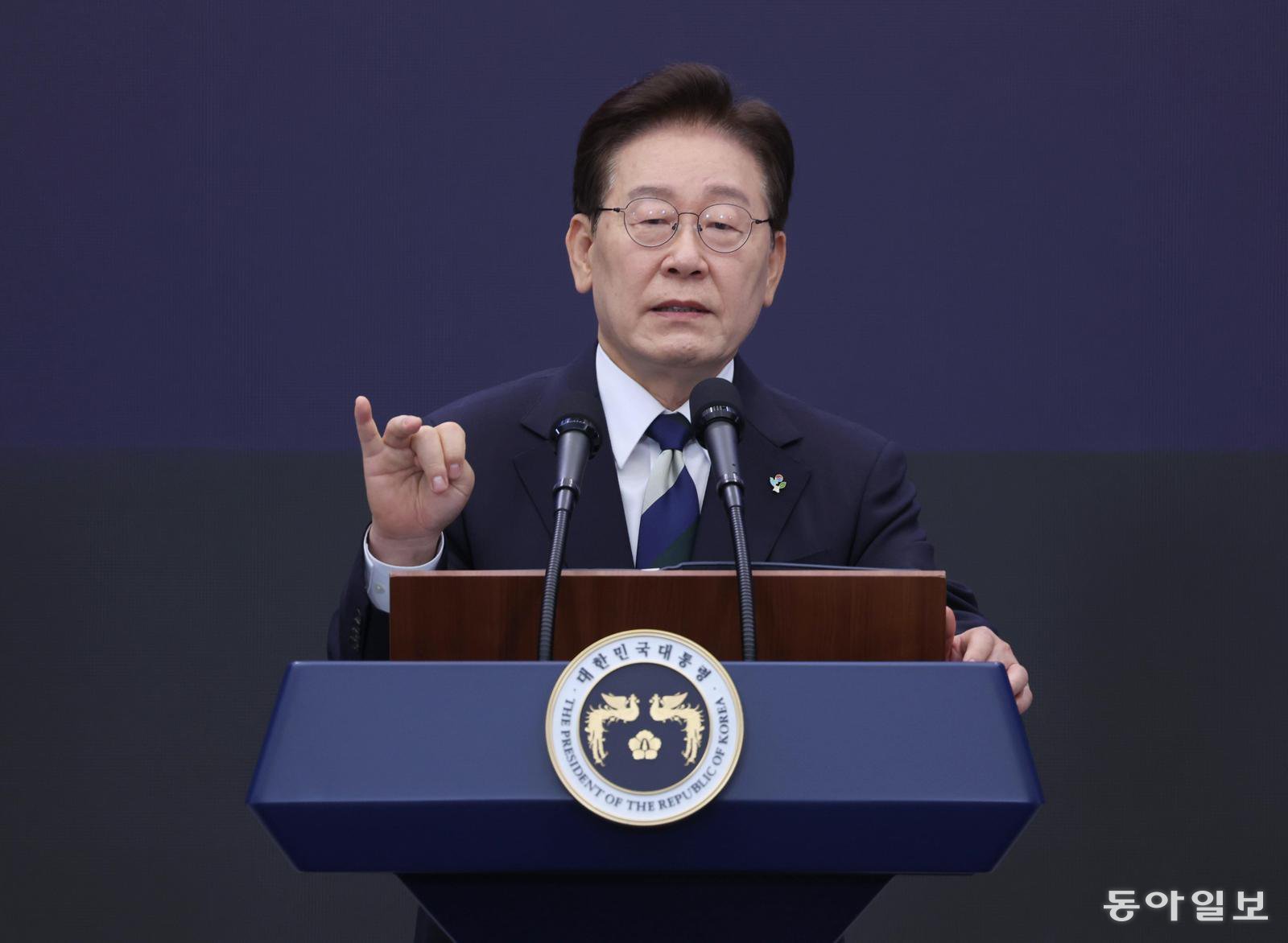 광주 찾은 李 “반도체 클러스터 직접 관할…끝까지 책임지겠다”