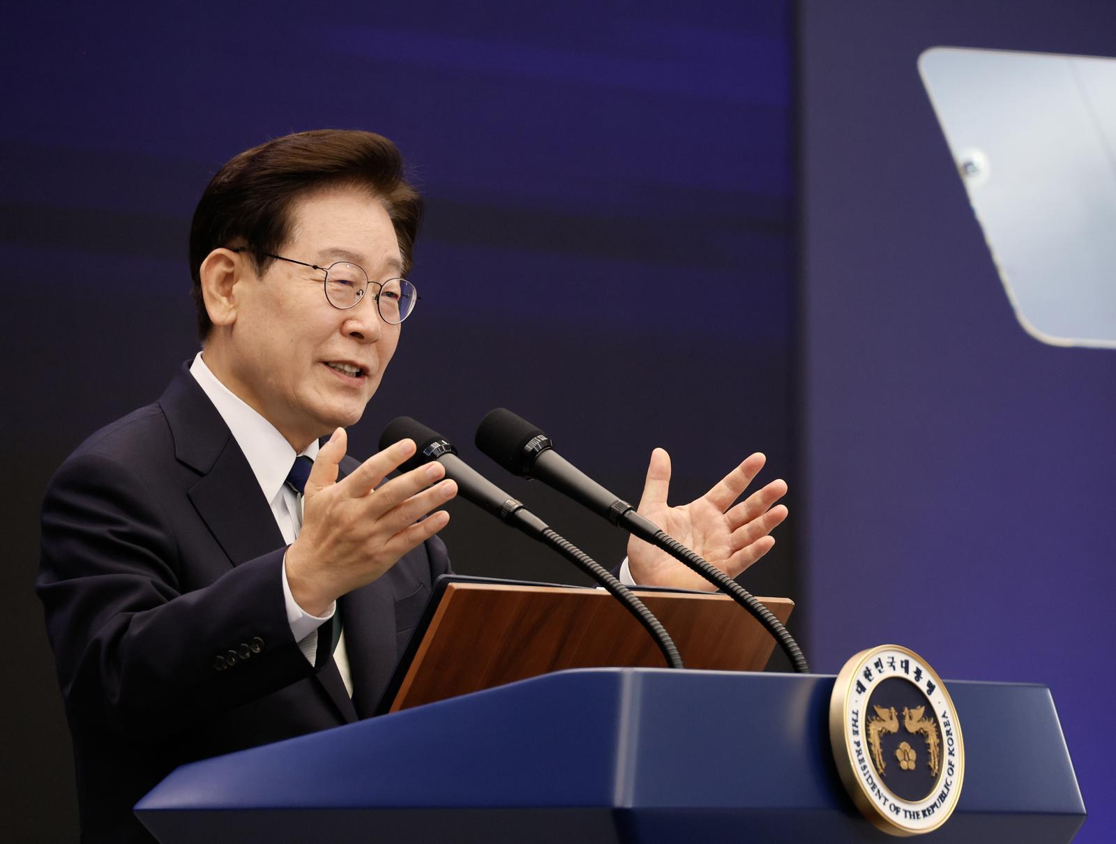 李 “약무호남 시무국가…민주주의 지켜온 호남에 역사적 보상”