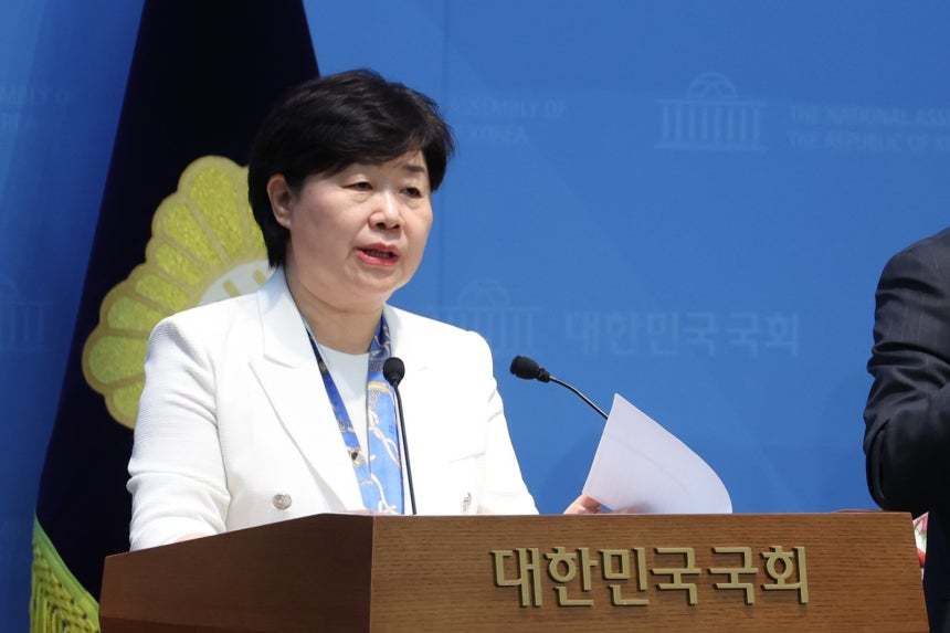 [속보]법사위원장 서영교…與, 상임위 11곳 위원장 선출 강행