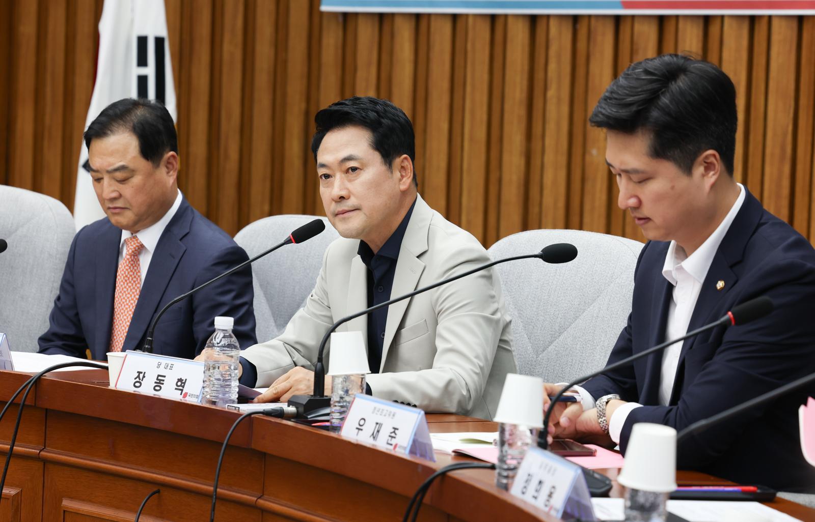 장동혁 국민의힘 대표가 30일 오후 서울 여의도 국회에서 열린 부정·무능 선관위 해체 수준의 쇄신 및 재선거 촉구를 위한 청년·대학생 시국 대토론회에서 발언하고 있다. 2026.06.30 뉴시스