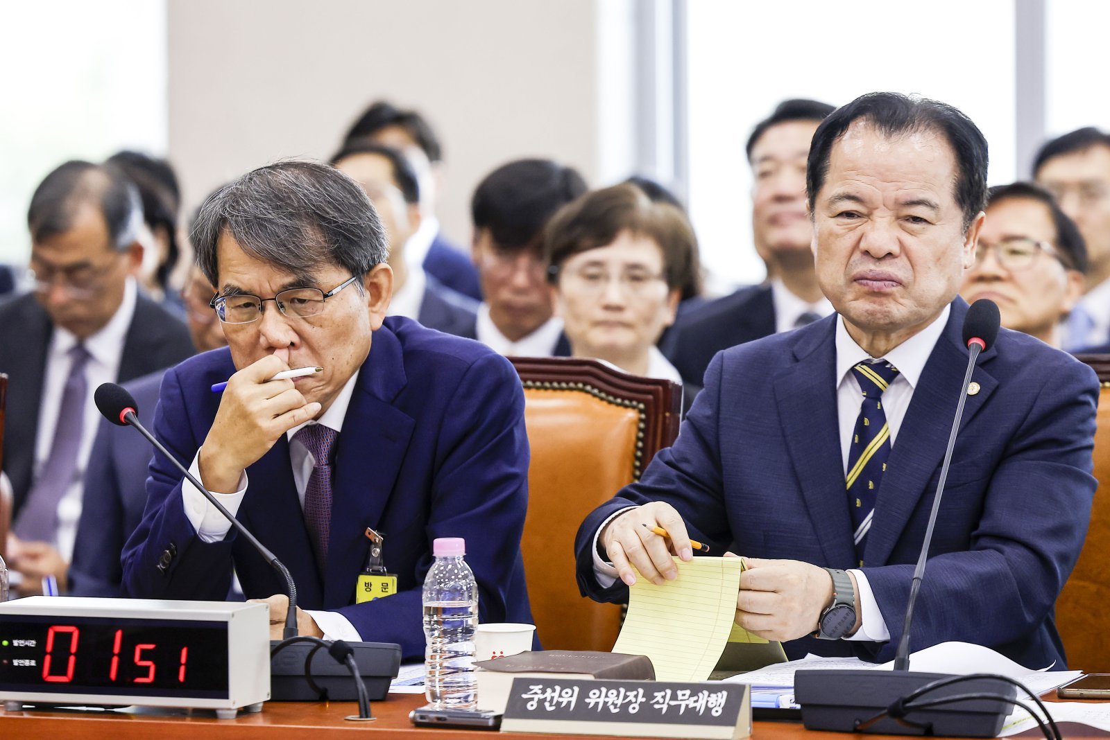 노태악 “사전투표 개선 방안 마련돼야”…대다수 선관위원들도 “보완책 필요”
