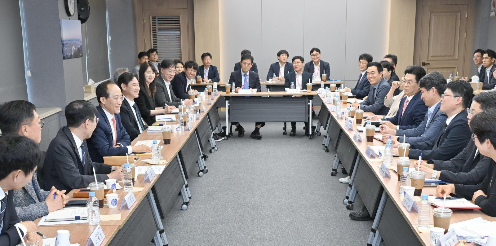 추경호 대구시장, 취임 첫 일정 도시락 간부회의
