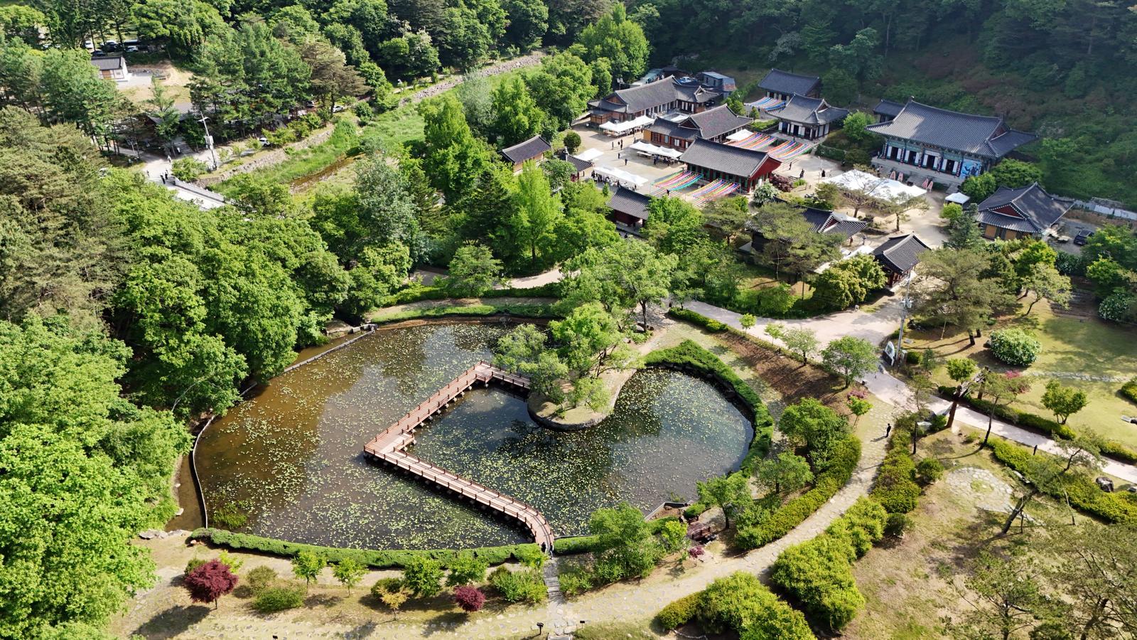수타사 전경.