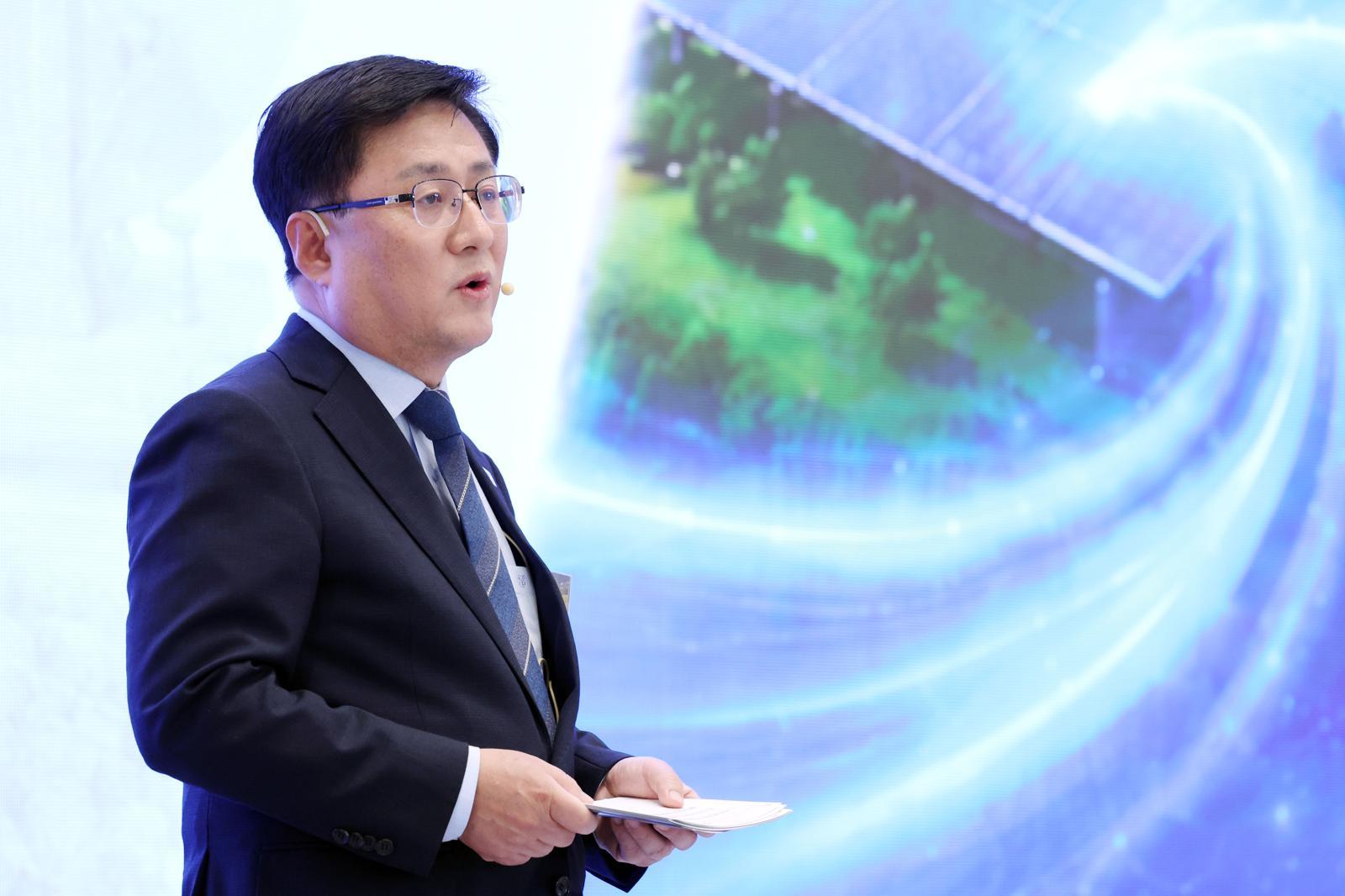 기후장관 “광주 반도체, 전력 수요 커지면 원전 신설 검토할수도”